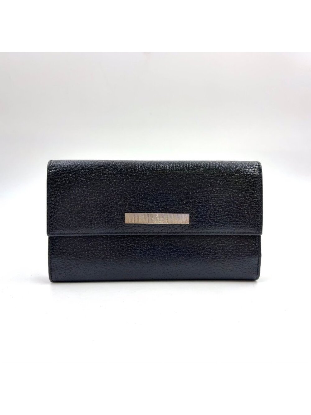 Gucci Logo Plate Leather Black Wallet Silver